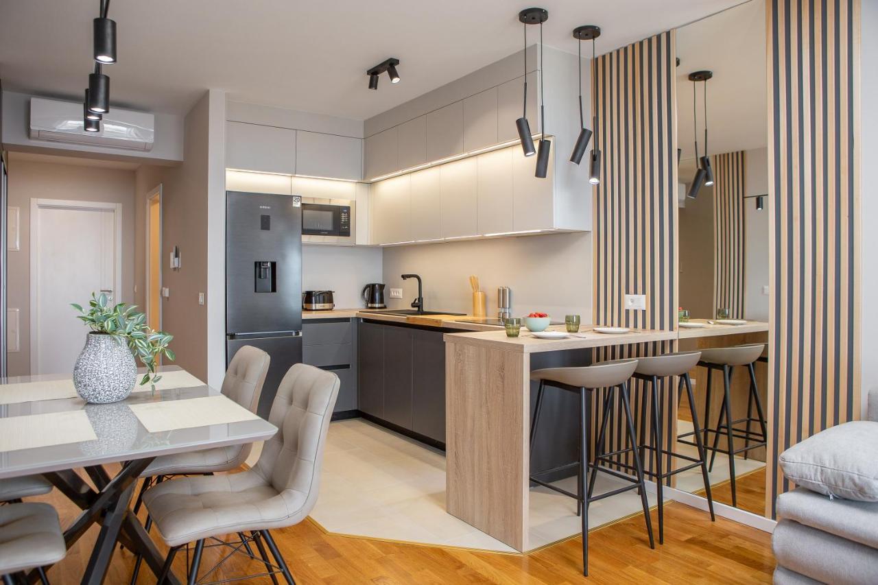 A&N Apartment - Partial Sea View And Free Parking Makarska Eksteriør billede